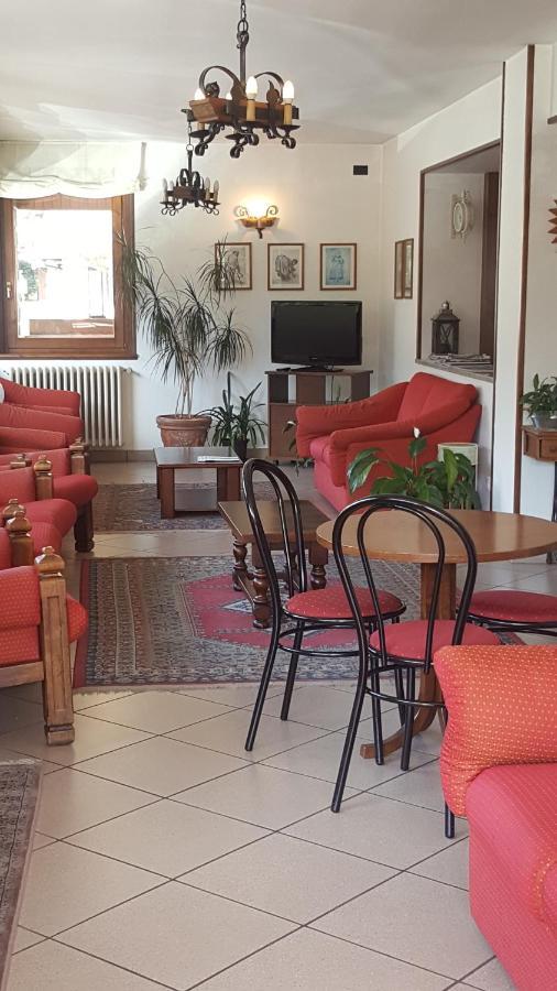 Pineta Hotel 3*