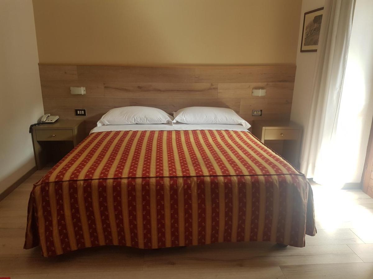 Pineta Hotel 3*
