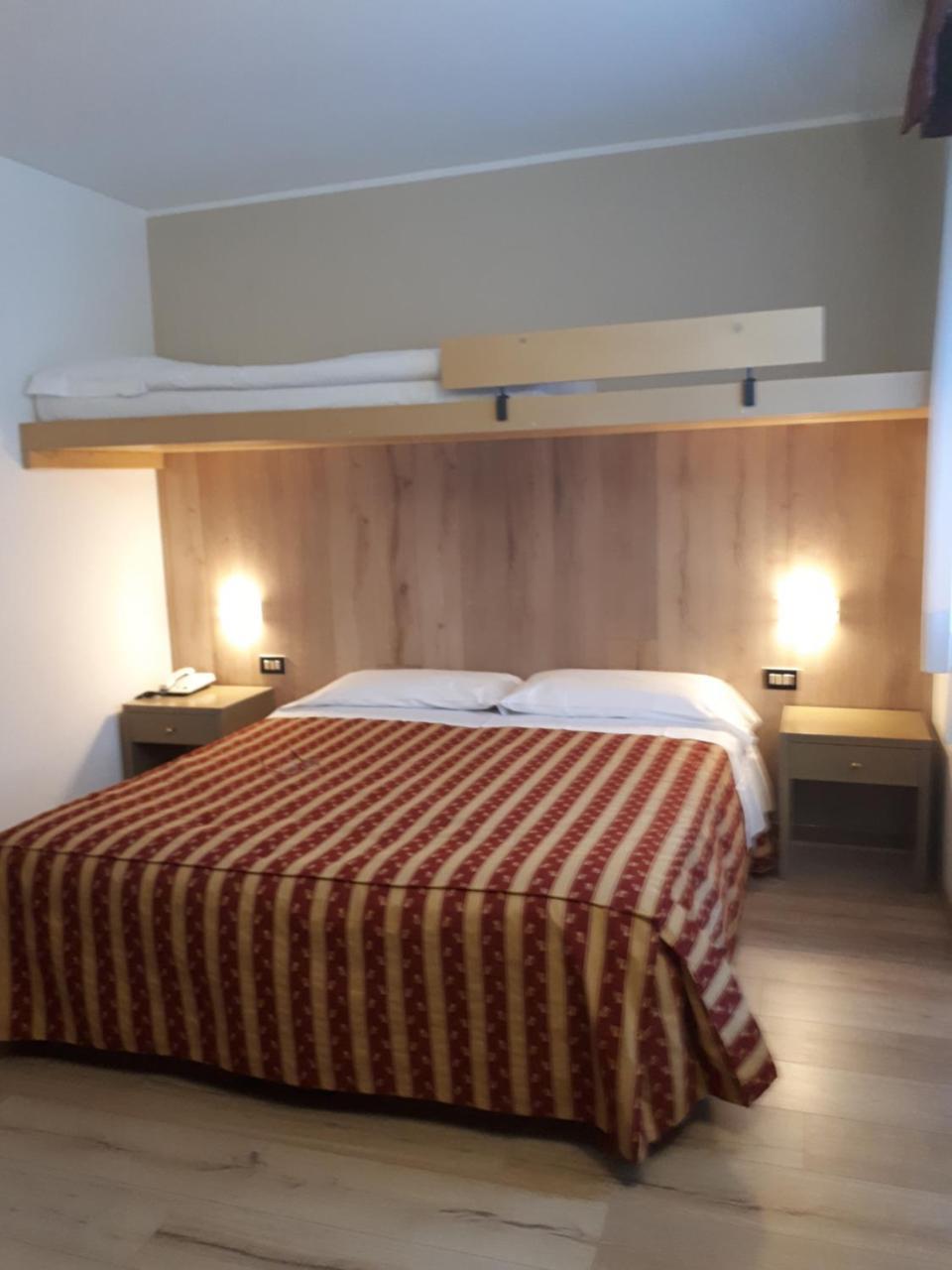 Hotel Pineta Ponte Di Legno